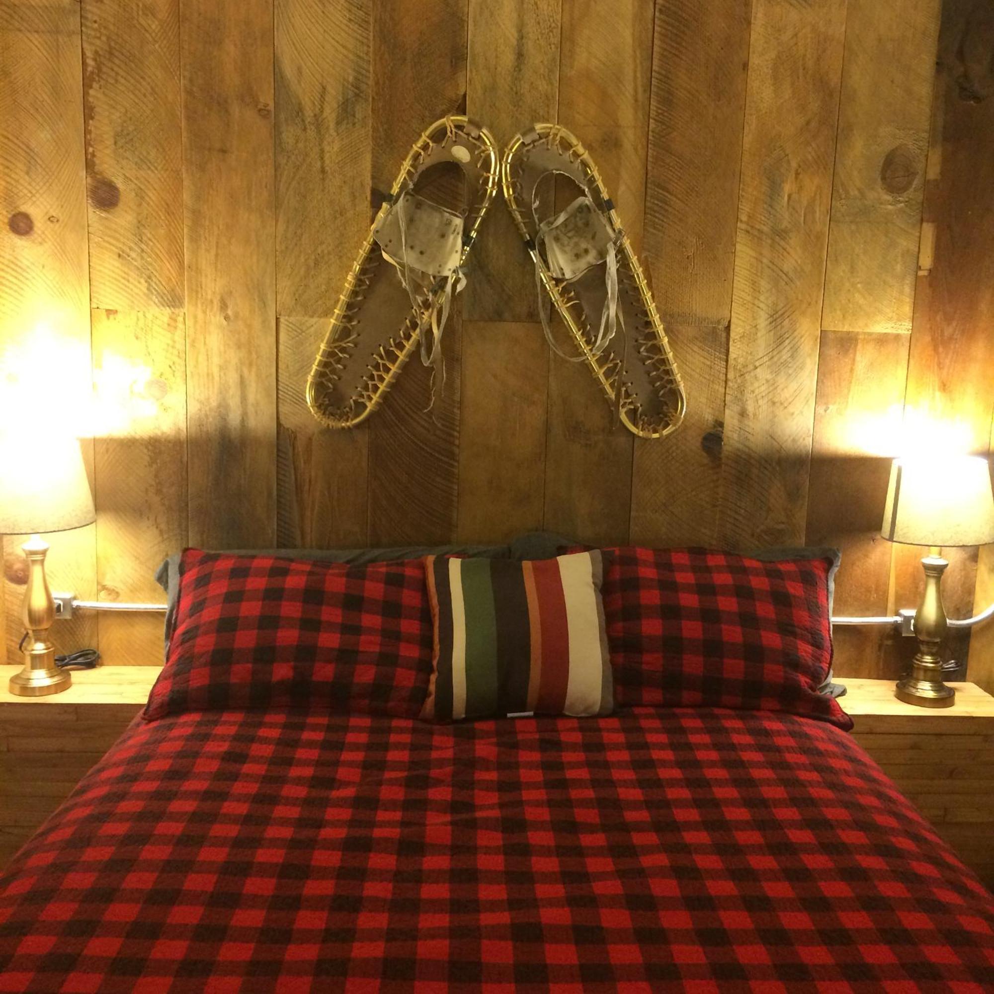 Shaver Lake Village Hotel Екстер'єр фото