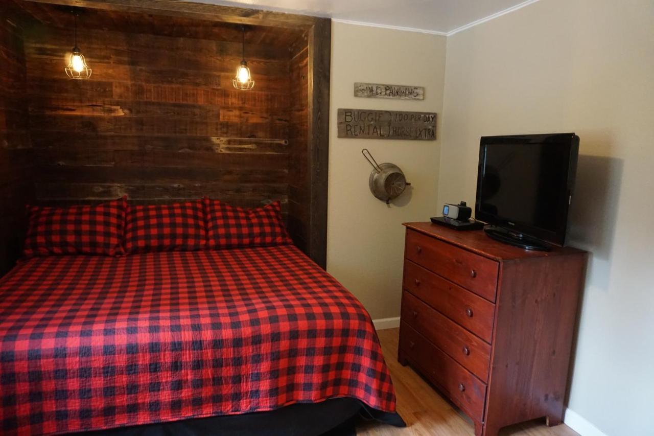 Shaver Lake Village Hotel Екстер'єр фото