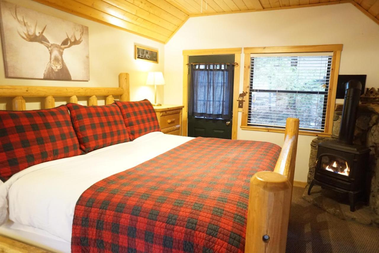 Shaver Lake Village Hotel Екстер'єр фото